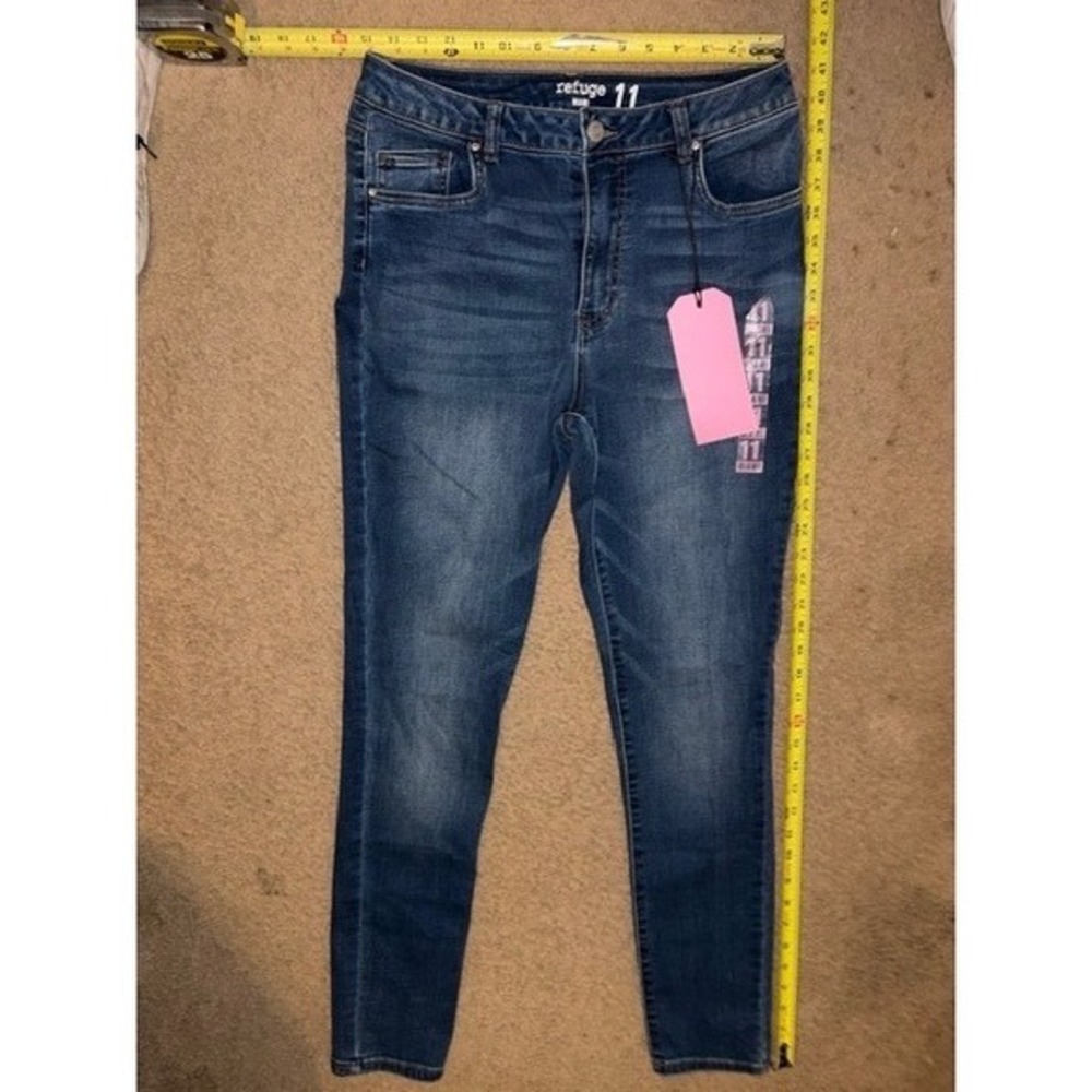 Refuge Miami High Rise Super Skinny Jeans Size 11 Medium Denim NWT T35-14